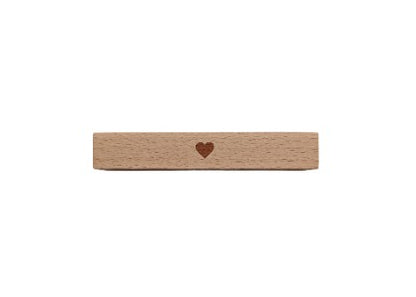 Houten kaarthouder met hartje – licht hout